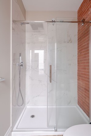 Seife, Toilettenpapier