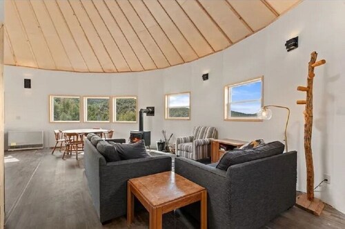 Access adventure from this secluded off-grid cabin minutes from downtown Salida