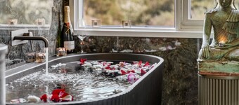 Boatshed Villas by Istana - Green Door