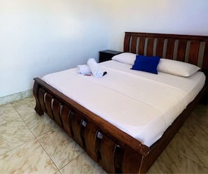 Habitació doble Comfort, vistes al pati, al costat de la platja | 1 dormitori i wifi gratuïta