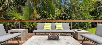 Tui Cottage - Walk to Onetangi Beach