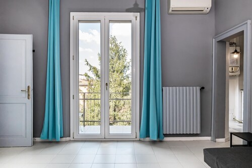 Saragozza Apartment 7   Bologna Short Rental
