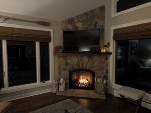 Smart TV, books