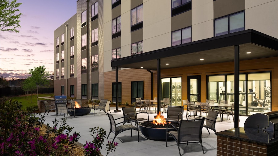 Hyatt Studios Mobile/Tillmans Corner