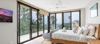 Clifftop Luxury with Pool