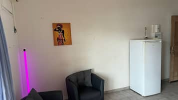 Studio | Living area