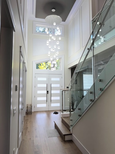 Luxury Spacious House