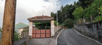 Panoramic View House - Twin Room with Garden View