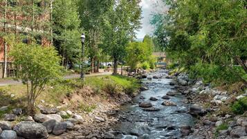 Apartment (2 Bedrooms) | Exterior