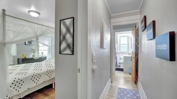 1 chambre, fer et planche à repasser, Wi-Fi, draps fournis