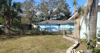 New Fall '24. Captains Quarters III 3br 3 ba, Sleeps 8, Beaches. Spacious, Clean