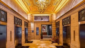 Interior - Luxe Studio with Rooftop Pool (Cincinnati)