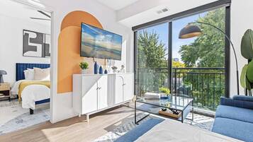 1 bedroom, iron/ironing board, travel crib, WiFi