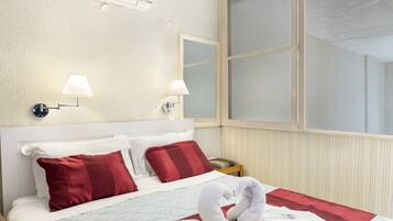 1 chambre, fer et planche à repasser, Wi-Fi gratuit, draps fournis