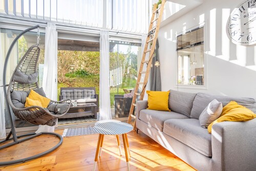 Apartment 'Superbe Duplex En Centre Ville' with Private Garden and Wi-Fi