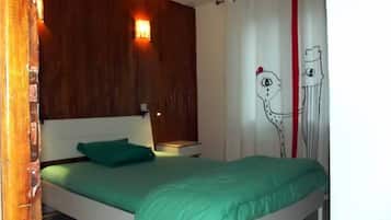 2 chambres, fer et planche Ă  repasser, Wi-Fi gratuit, draps fournis