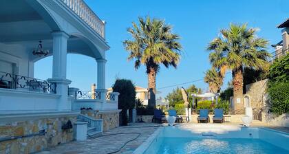 Villa Erato Elegant family villa in the suburbs of Athens. A home away from home