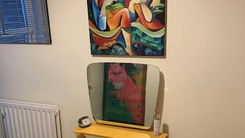 2 bedrooms, desk, iron/ironing board, travel crib