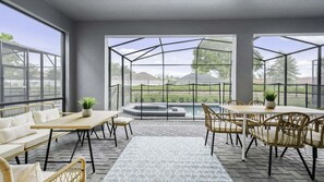 Dining - Stylish vacation home w Pool, Game Room & Resort Fun (Davenport)
