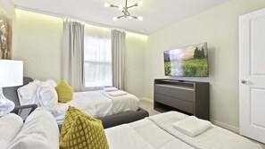 7 bedrooms, iron/ironing board, free WiFi, bed sheets - Stylish vacation home w Pool, Game Room & Resort Fun (Davenport)