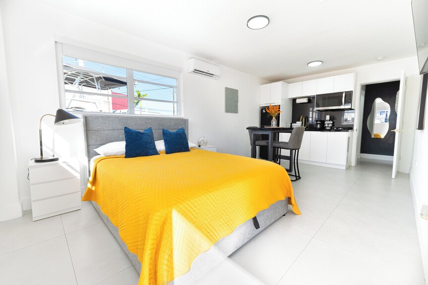 Miami Getaway, Pet Friendly - Miami Gardens, FL