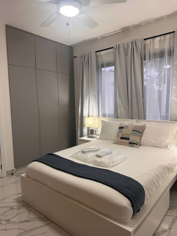 3 habitaciones y caja de seguridad en la habitación 