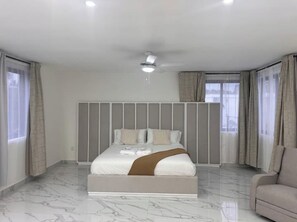 3 habitaciones y caja de seguridad en la habitación 
