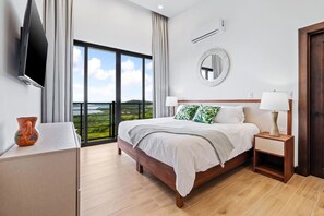 6 bedrooms, desk, iron/ironing board, WiFi - Paraiso Sur: Luxury 6 BR Ocean View Estate-Pools, Gyms & Concierge-Playa Hermosa (Playa Hermosa)