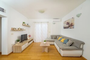 TV - Villa Marlema (Istria - Pula) (Pula)