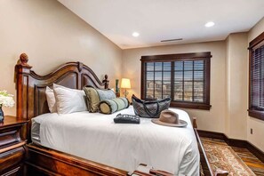 3 Schlafzimmer, Bügeleisen/Bügelbrett, kostenloses WLAN, Bettwäsche