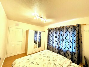 1 bedroom, iron/ironing board, WiFi, bed sheets