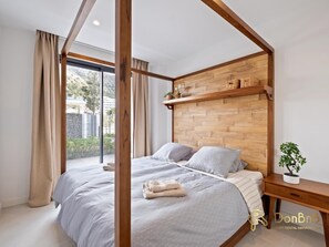 3 bedrooms, iron/ironing board, Internet, bed sheets
