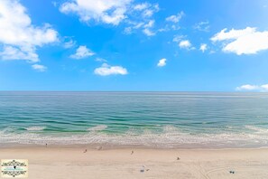 On the beach - WOW! Private Tropical Sundeck-Caravelle 515- NEW! (Myrtle Beach)