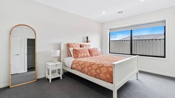 4 bedrooms, iron/ironing board, travel cot, free WiFi