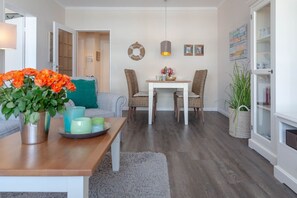 Unclassified image, 5 of 31, button - North Shore - NORTH SHORE- Modern and spacious 2-room apartment for up to 3 people (Sylt)