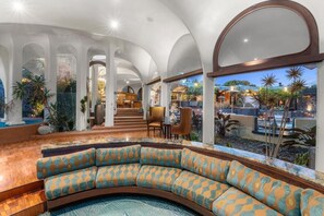 Lobby - Iconic La Jolla $10M Estate | Upscale Events (San Diego)
