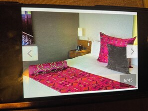 1 chambre, fer et planche Ă repasser, Wi-Fi, draps fournis