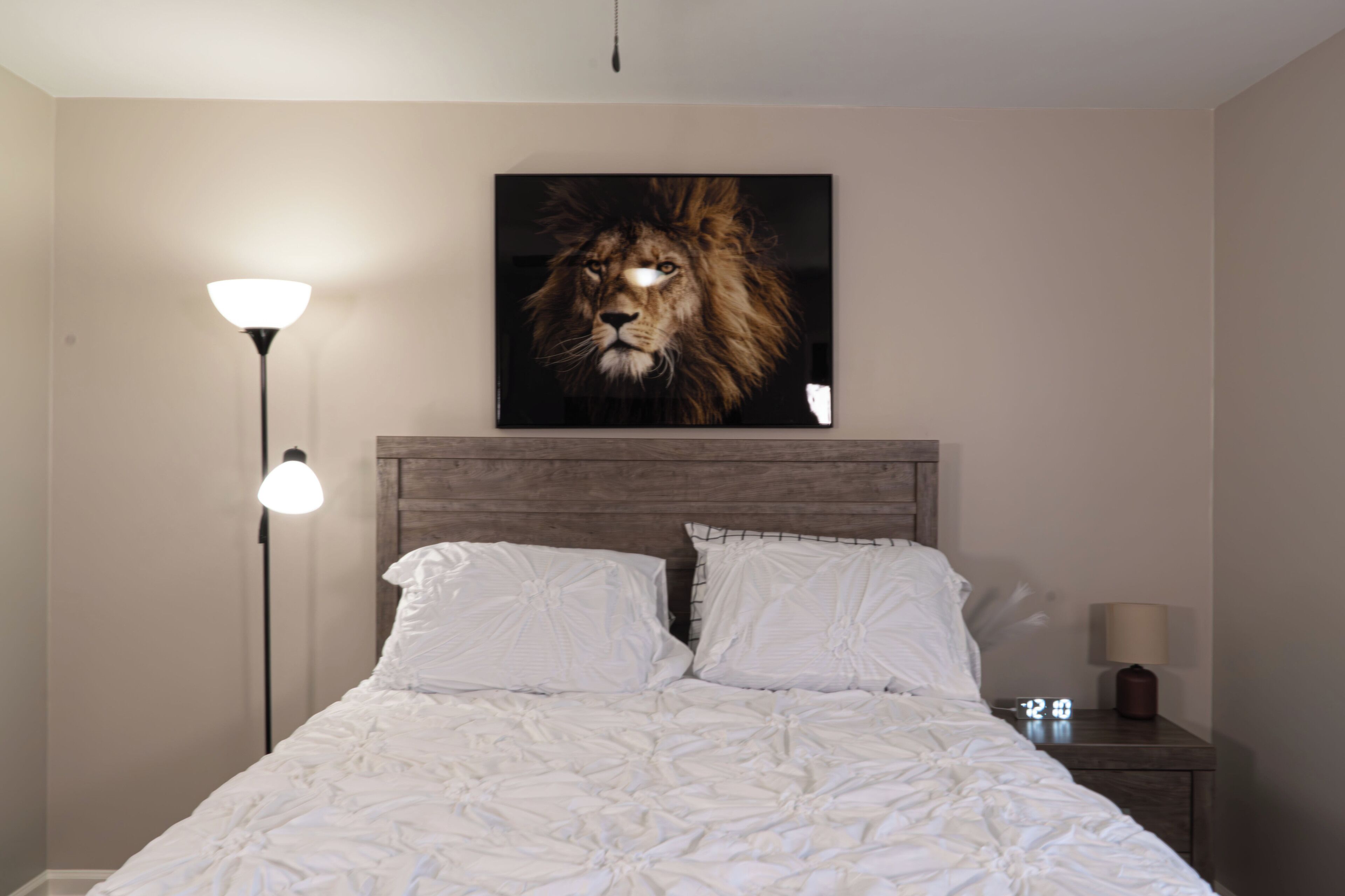 3 soverom, strykejern/-brett, wi-fi og sengetøy