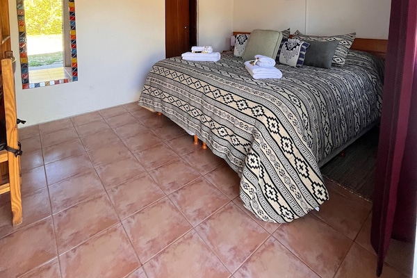 Kahden hengen comfort-huone (yksi tai kaksi sänkyä) | Ilmainen Wi-Fi