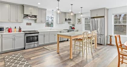 We Connect Co-Living