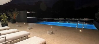 Cozy Apartment 10 min to Airport Be Cariari Condo new