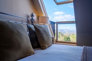 6 camere, ferro/asse da stiro, Wi-Fi, lenzuola