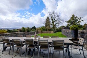 Outdoor dining - Oakland West - Windermere, Sleeps 14 (Windermere)