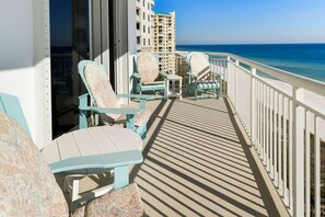 Unclassified image, 4 of 50, button