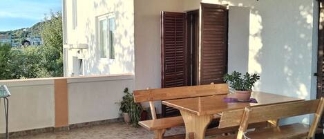 Apartment (Two Bedroom Apartment With Sea view) | Balcony