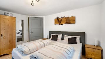 1 室のベッドルーム、WiFi (無料)、ベッドシーツ