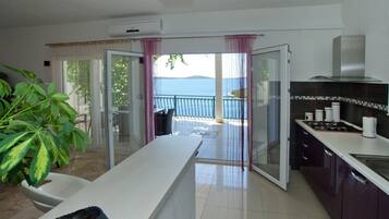 Apartment (Standard Two Bedroom Apartment (Owner) | Private kitchen | Fridge
