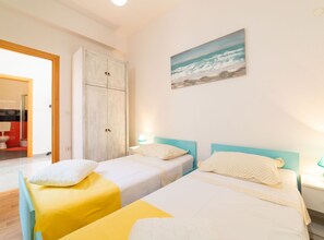 Huvila (Four Bedroom Villa) | 4 makuuhuonetta