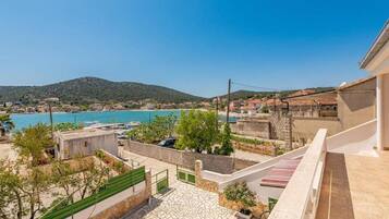 Ferienhaus (Three Bedroom Holiday Home) | Außenbereich