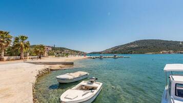 Ferienhaus (Three Bedroom Holiday Home) | Strand